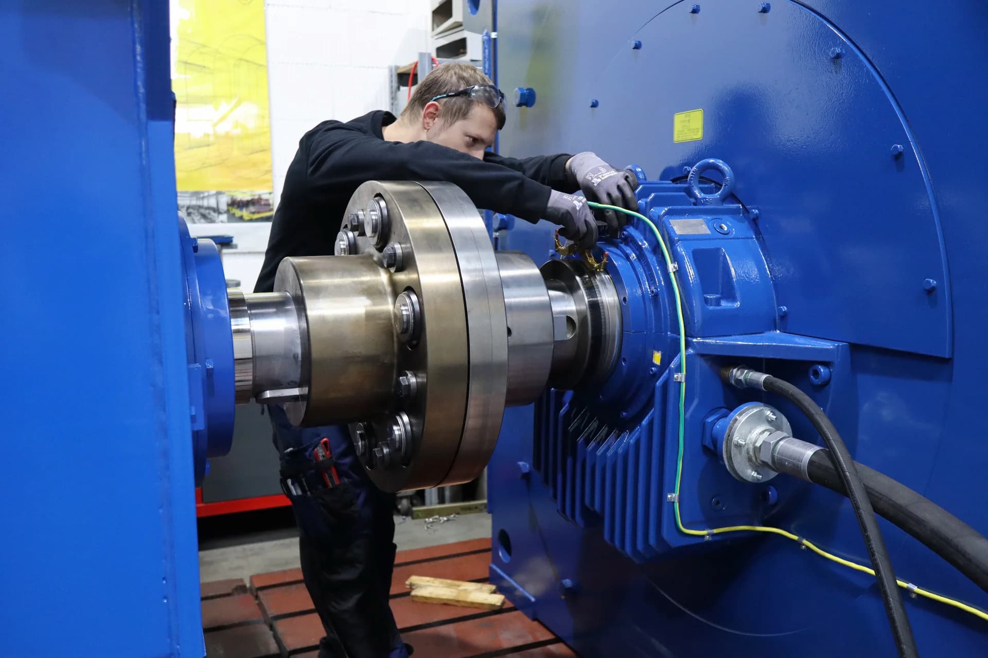 Motor-Generator-Set Coupling Shaft Motor-Generator-Set Coupling Shaft