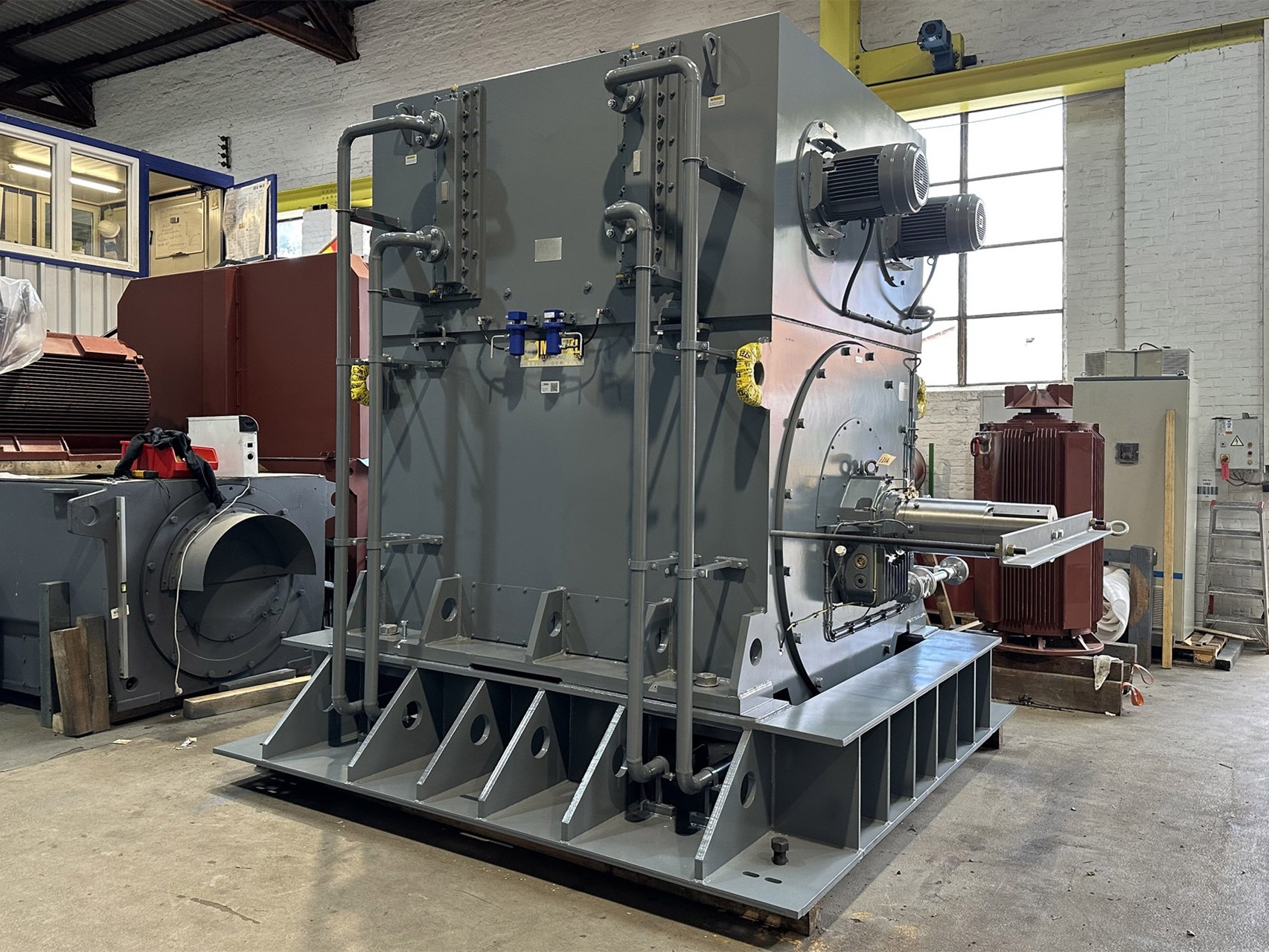 11kV compressor motor with massive base frame and IC86W cooling 11kV compressor motor with massive base frame and air water cooler