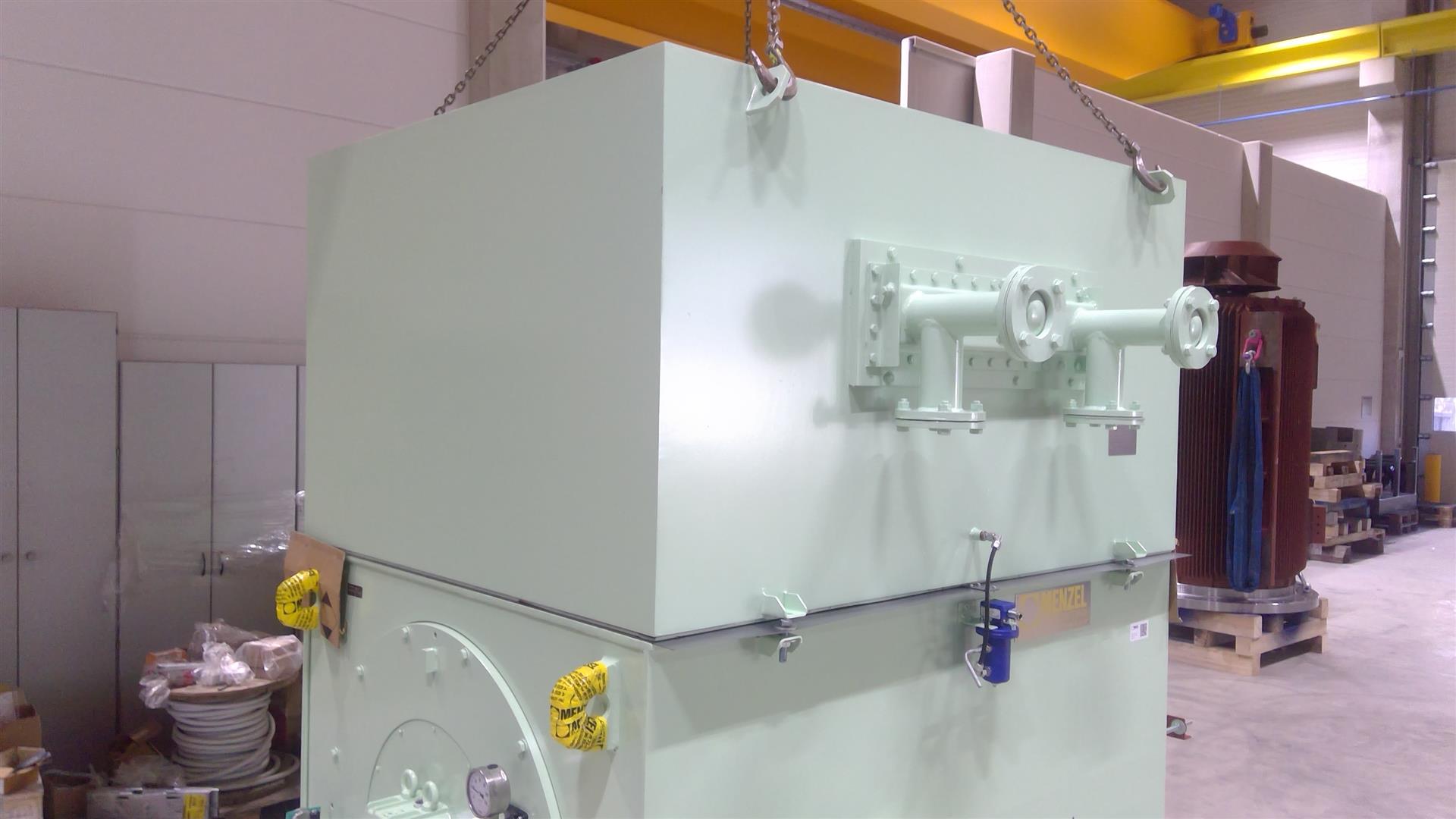 Custumized 10000V electric motor with air-water cooler Custumized 10000V electric motor with air-water cooler