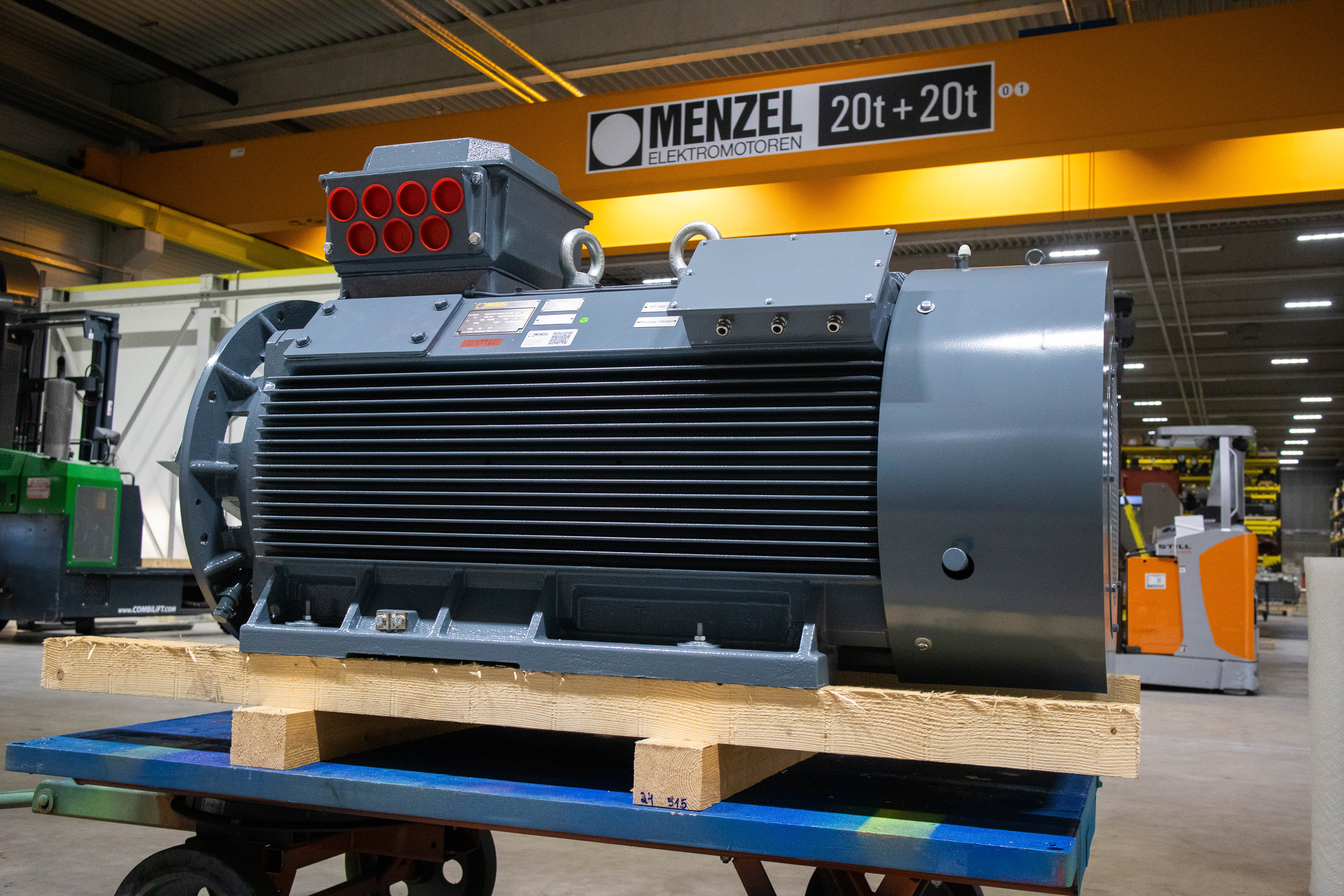 Custom 440 V marine motor with ABS certification