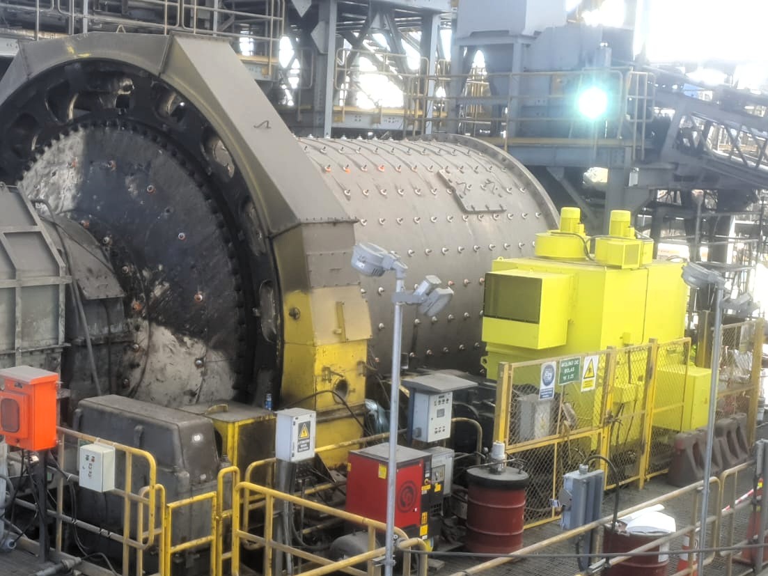 Grinding equipment driven by a MENZEL motor Grinding equipment driven by a MENZEL motor