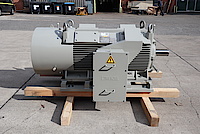 250 kW motor with a custom-adapted terminal box