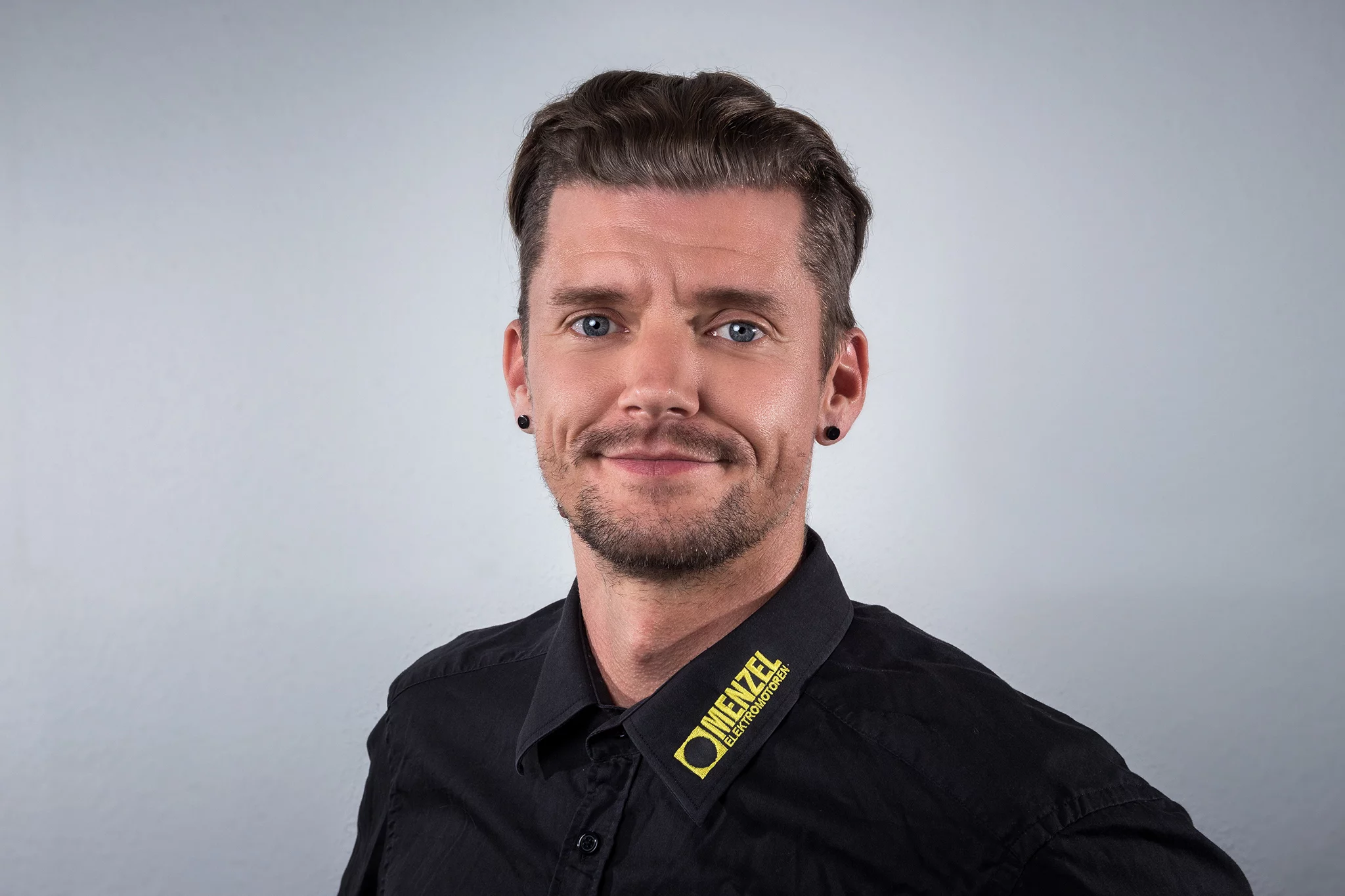 Christoph Paul - Project Engineer High Voltage Drives Christoph Paul - Project Engineer High Voltage Drives